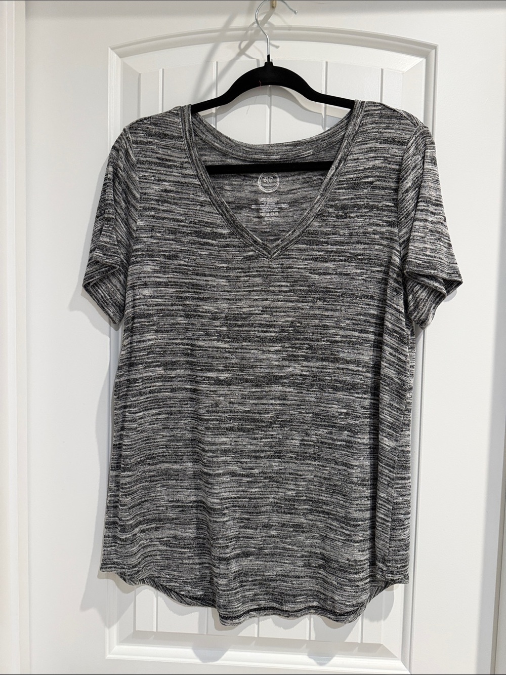 Space-Dye V-Neck Short Sleeve Tee - Gray